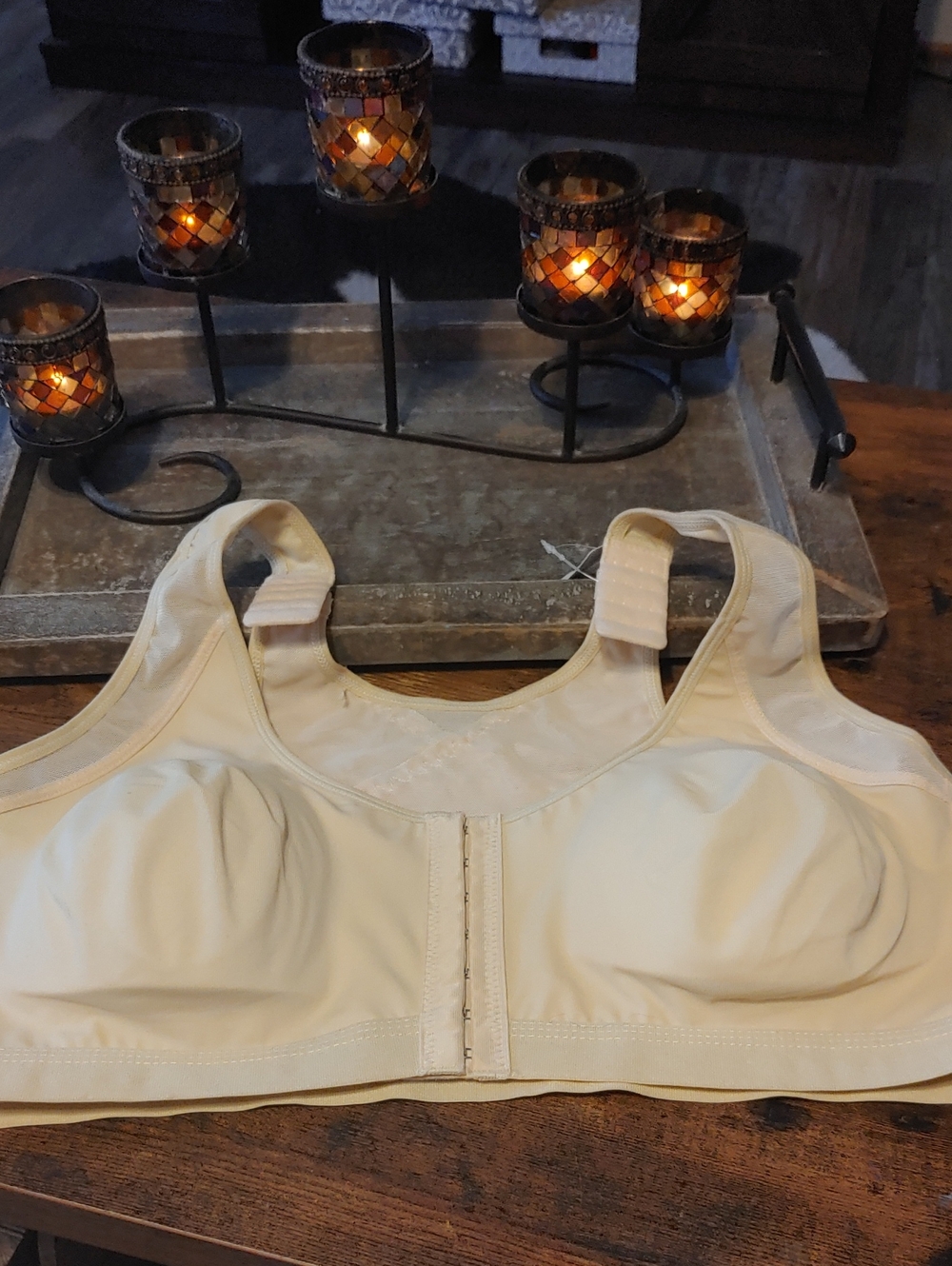 NWT 2X Embraced Front Closure Beige Unpadded Wirefree Posture Bra - Picture 2 of 11
